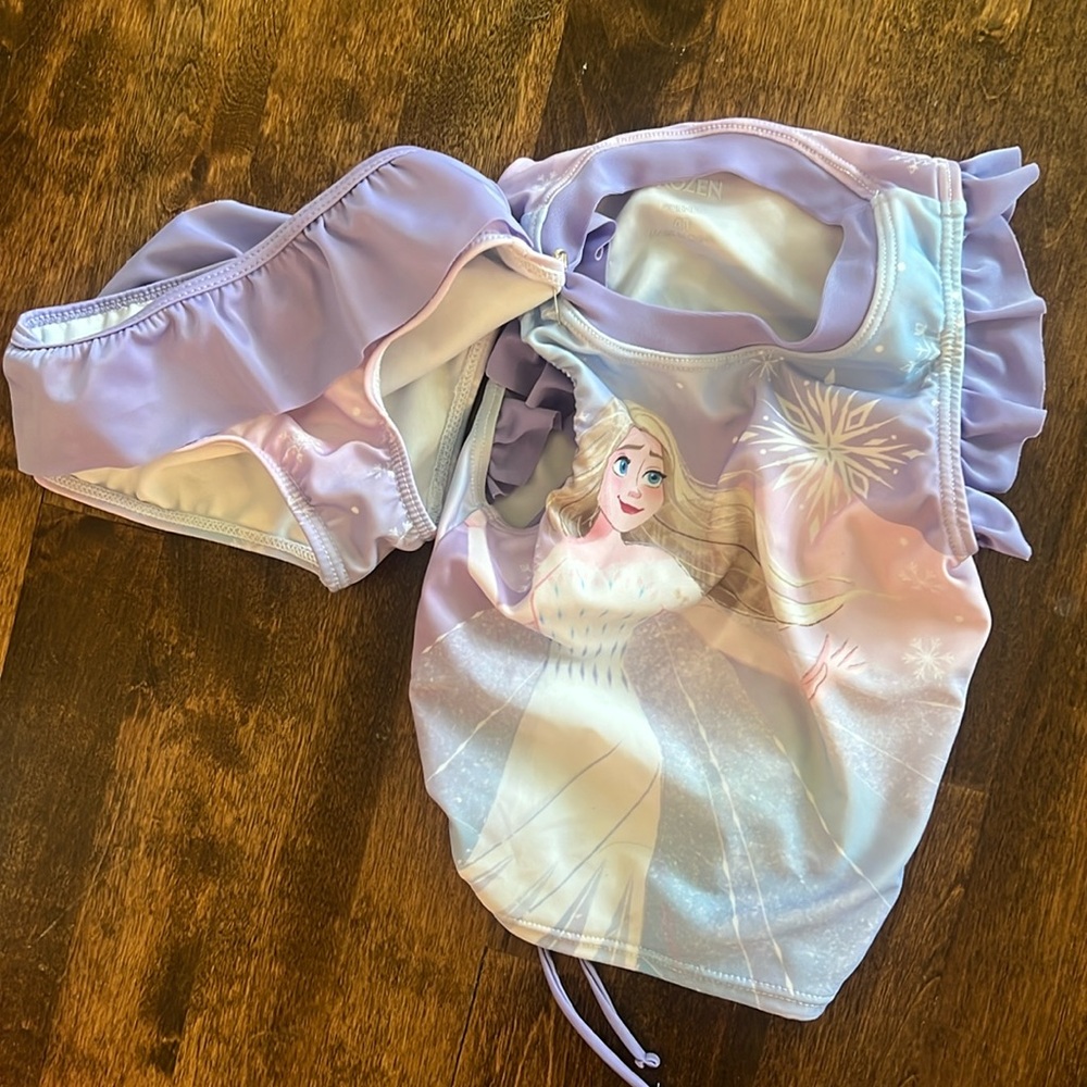Frozen swim suit